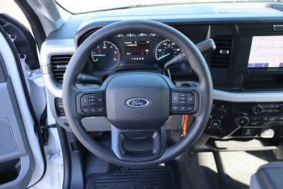 2026 Ford F-350SD XL w/9' Reading Classic II Service Body