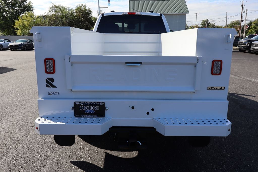 2026 Ford F-350SD XL w/9' Reading Classic II Service Body
