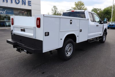 2026 Ford F-350SD XL w/9' Knapheide Service Body