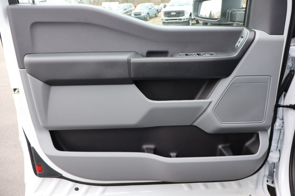 2026 Ford F-350SD XL w/9' Knapheide Service Body