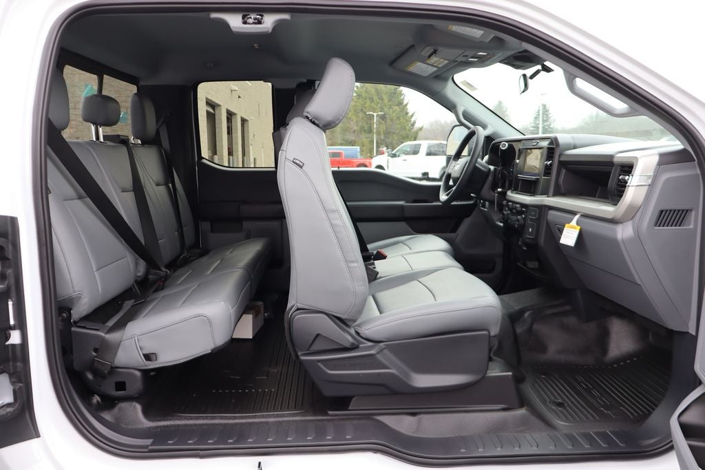 2026 Ford F-350SD XL w/9' Knapheide Service Body