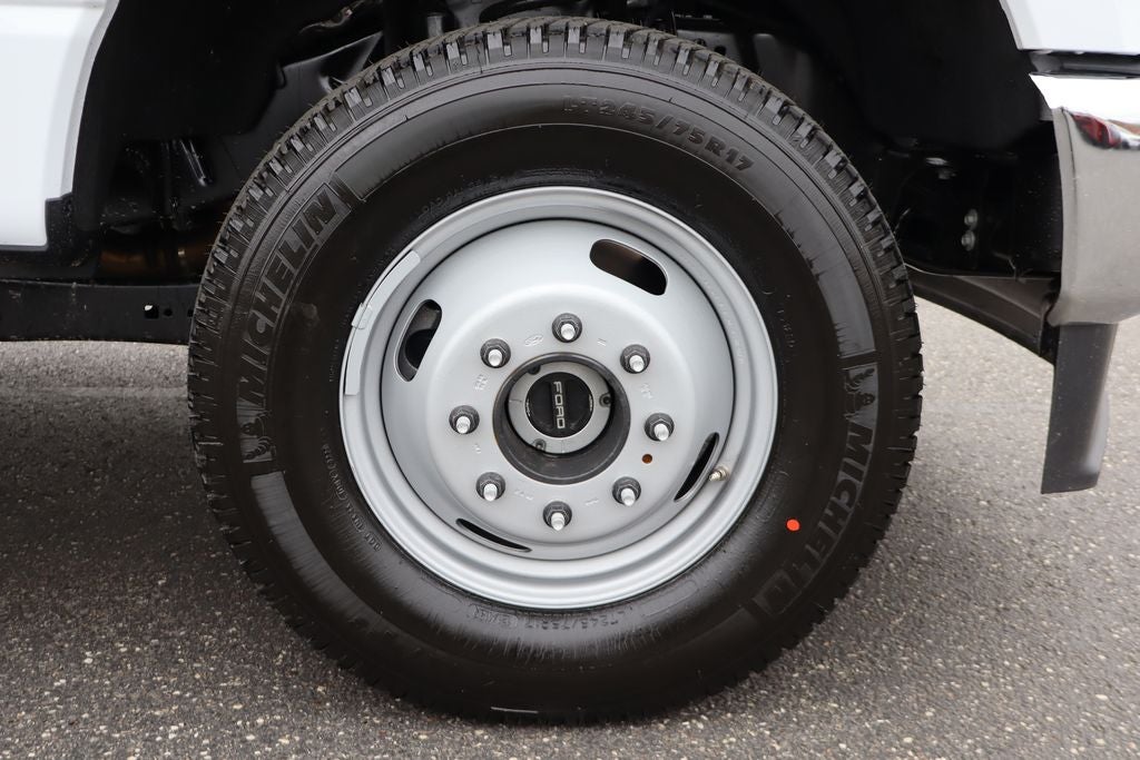 2026 Ford F-350SD XL DRW w/9' Knapheide Service Body