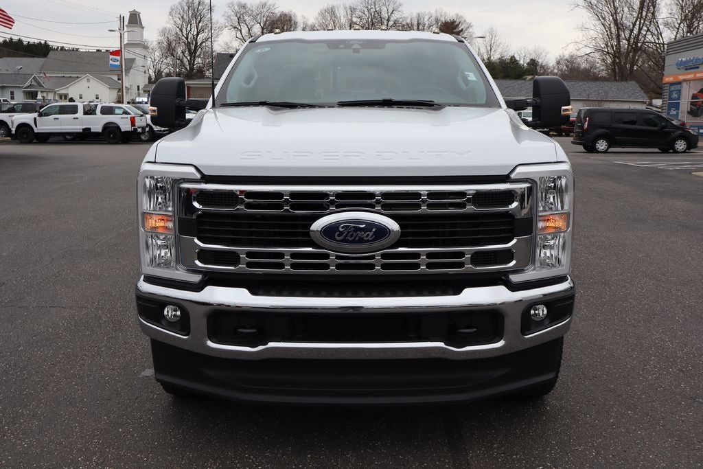 2026 Ford F-350SD XL DRW w/9' Knapheide Service Body