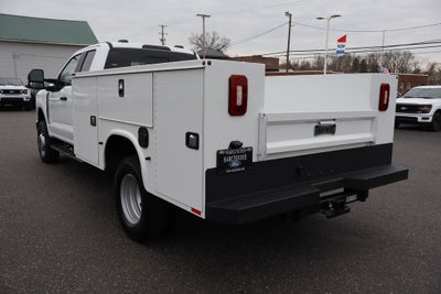 2026 Ford F-350SD XL DRW w/9' Knapheide Service Body