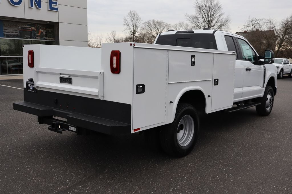 2026 Ford F-350SD XL DRW w/9' Knapheide Service Body