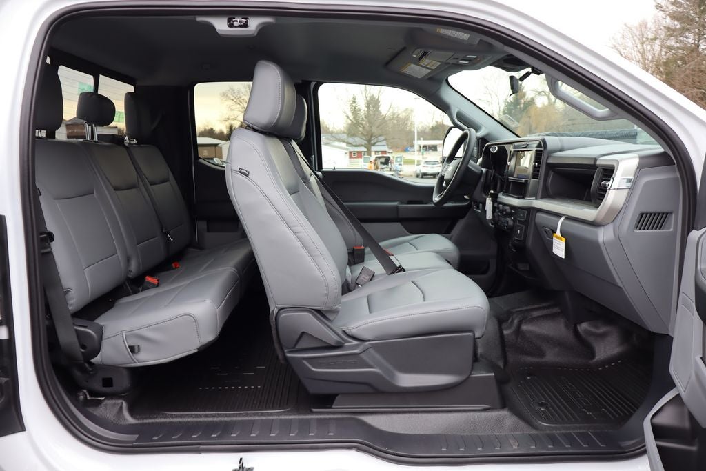 2026 Ford F-350SD XL DRW w/9' Knapheide Service Body