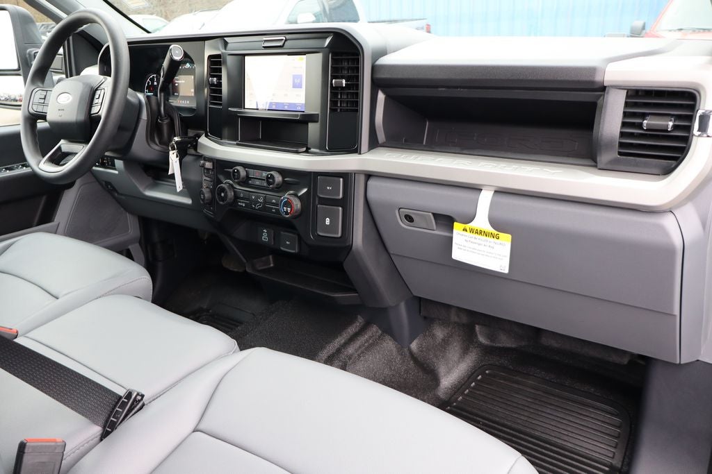 2026 Ford F-350SD XL DRW w/9' Knapheide Service Body