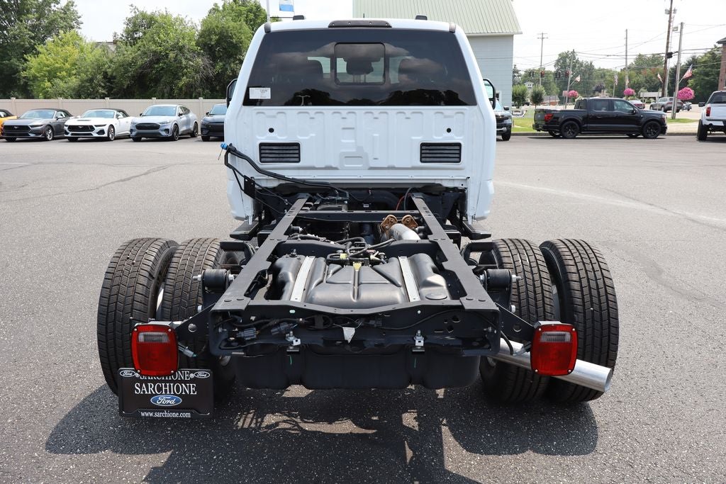 2026 Ford F-350SD XL DRW Chassis