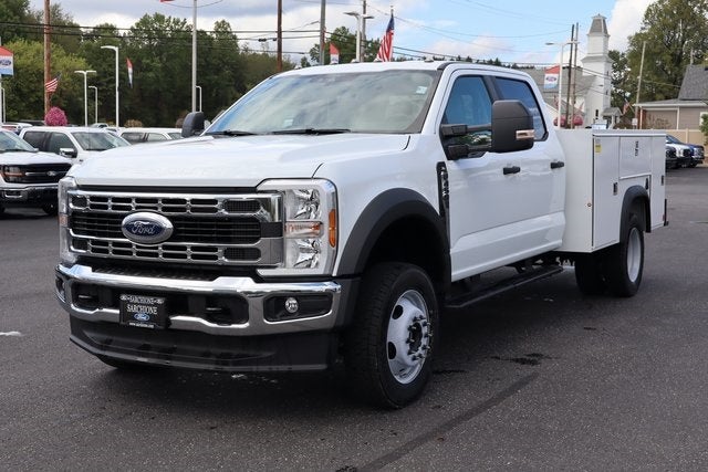 2025 Ford F-450SD XL DRW w/9' Service Pro Service Body