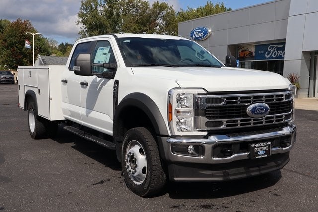 2025 Ford F-450SD XL DRW w/9' Service Pro Service Body