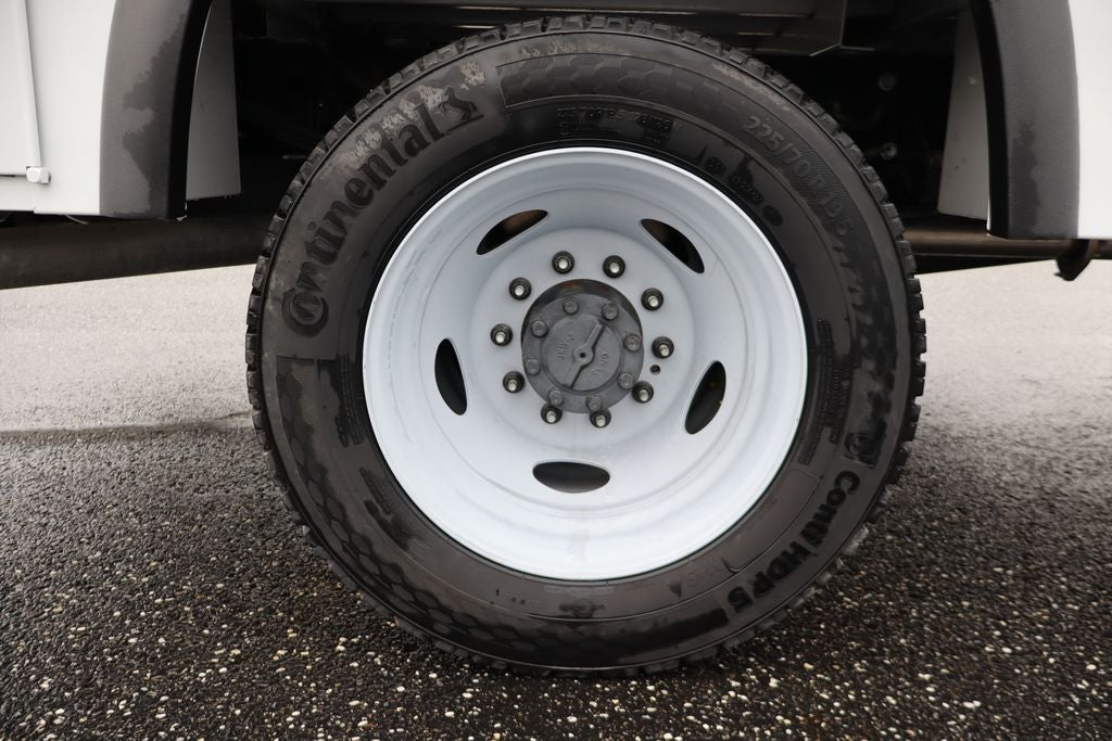 2025 Ford F-450SD XL DRW w/9' Monroe Steel Service Pro Service Body
