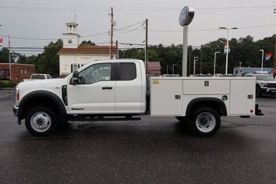 2025 Ford F-450SD XL DRW w/9' Monroe Steel Service Pro Service Body