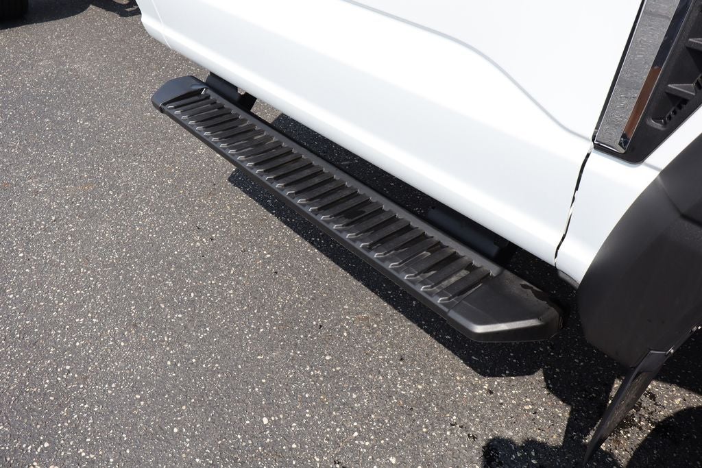 2026 Ford F-550SD XL DRW Chassis