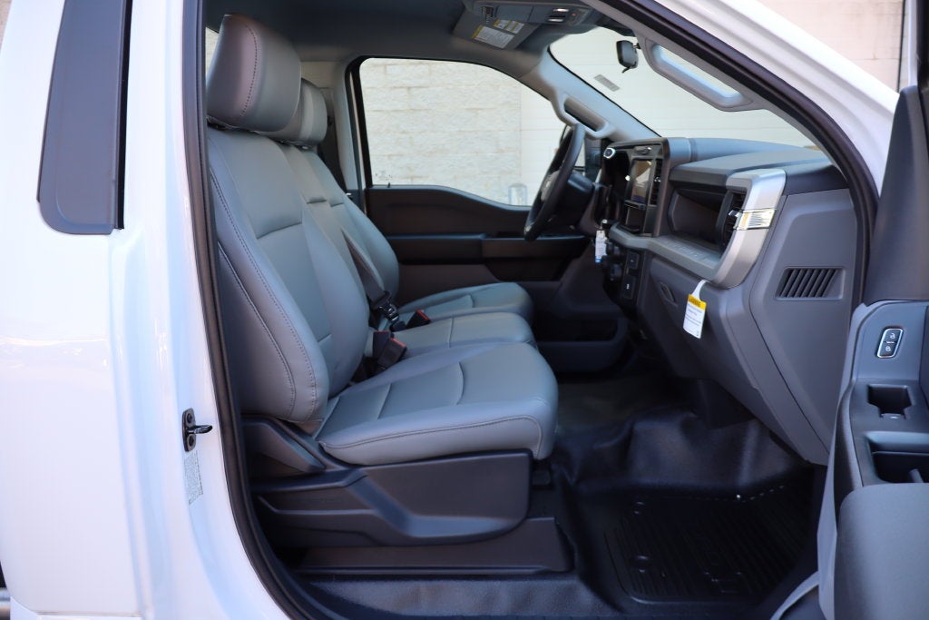 2027 Ford F-550SD XL DRW