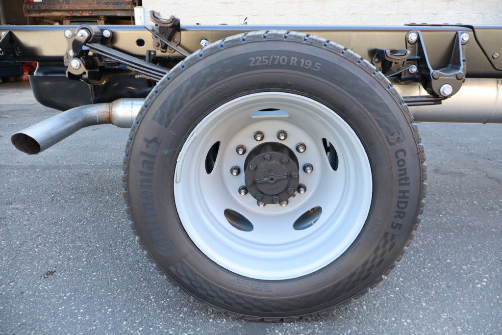 2027 Ford F-550SD XL DRW