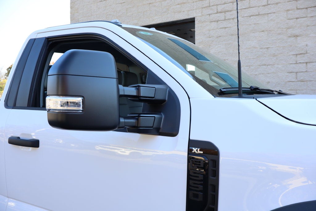 2027 Ford F-550SD XL DRW