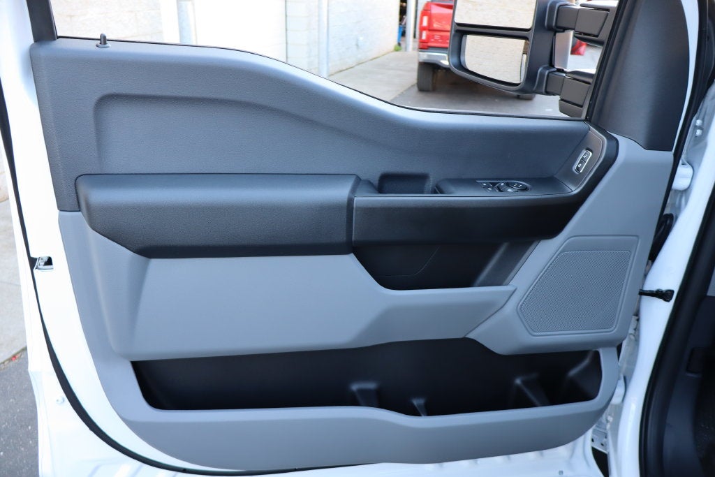 2027 Ford F-550SD XL DRW