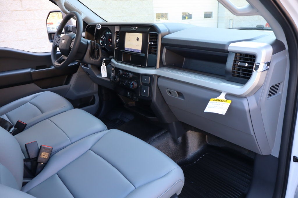 2027 Ford F-550SD XL DRW