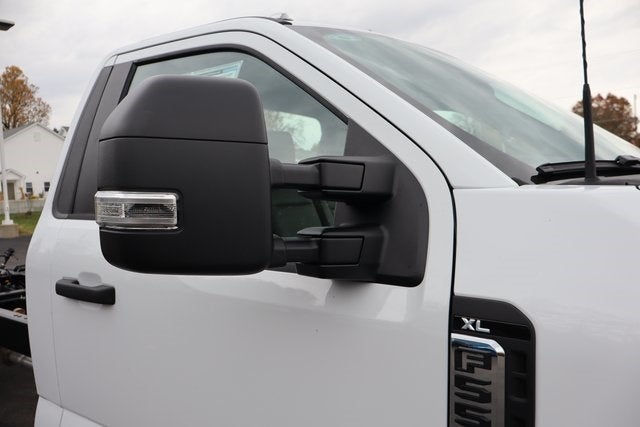 2026 Ford F-550SD XL DRW Chassis