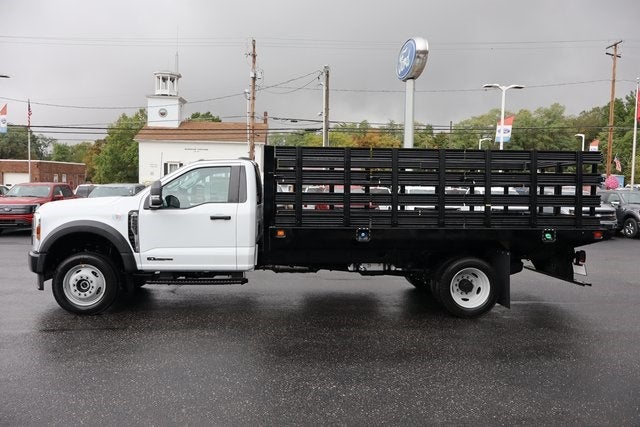 2026 Ford F-550SD XL DRW w/14' Knapheide Platform Body