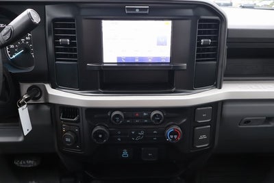 2026 Ford F-550SD XL DRW w/14' Knapheide Platform Body