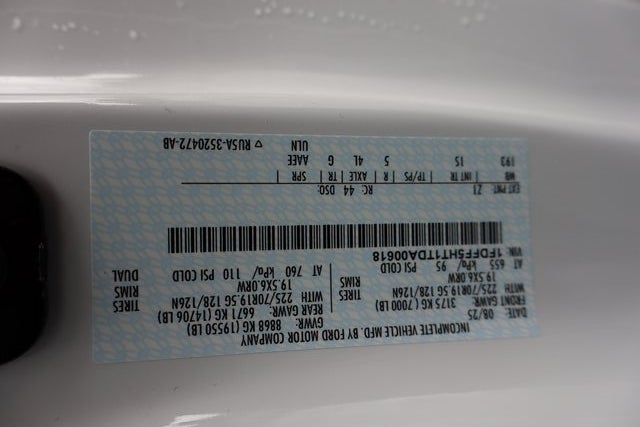 2026 Ford F-550SD XL DRW w/14' Knapheide Platform Body