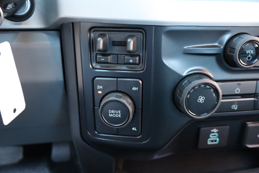 2027 Ford F-550SD XL DRW