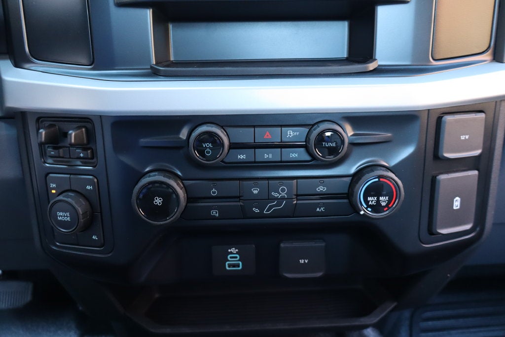 2027 Ford F-550SD XL DRW