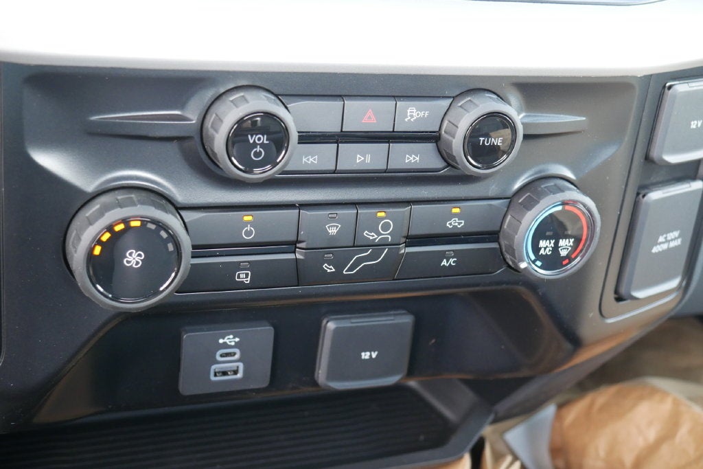 2026 Ford F-600SD XL