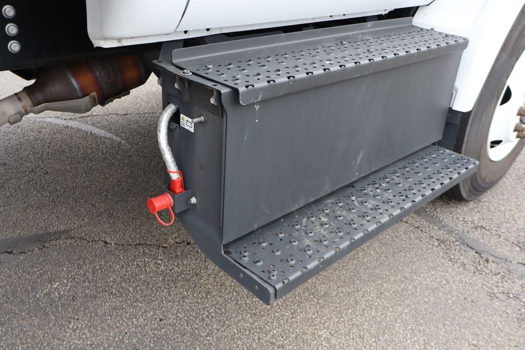 2024 Ford F-650SD DRW w/20' Morgan Cargo Box