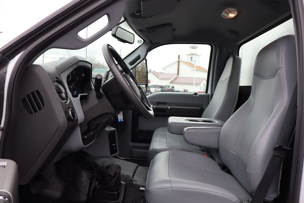 2024 Ford F-650SD DRW w/20' Morgan Cargo Box