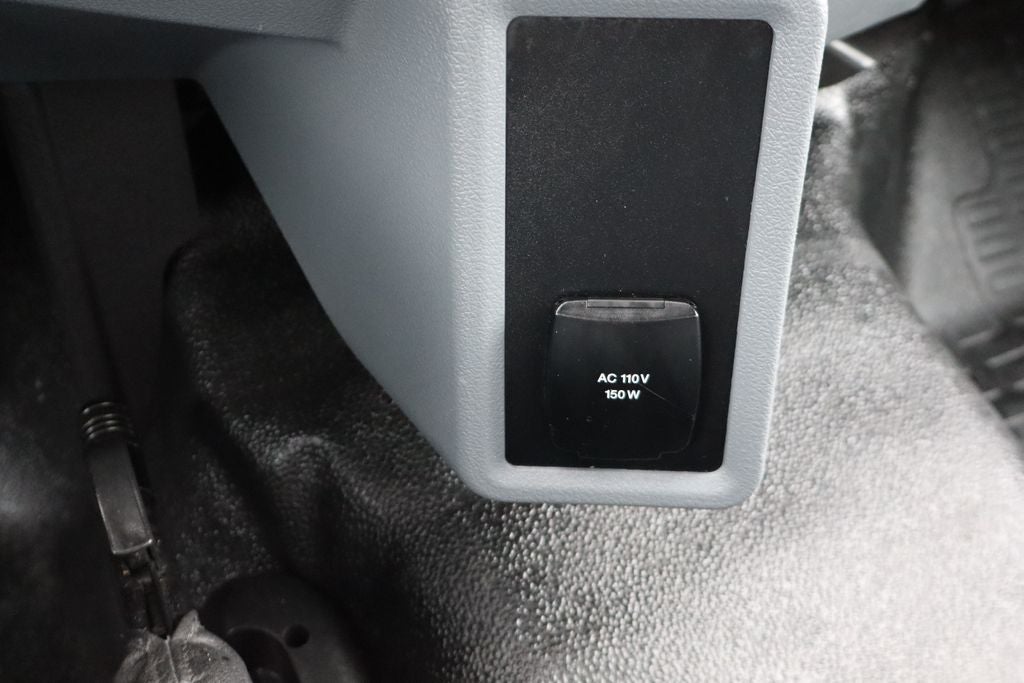 2024 Ford F-650SD DRW w/20' Morgan Cargo Box