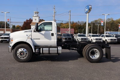 2027 Ford F-650SD Chassis DRW