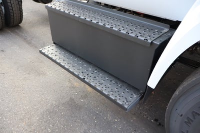 2027 Ford F-650SD Chassis DRW