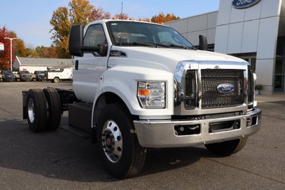 2027 Ford F-650SD Chassis DRW