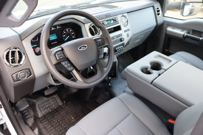 2027 Ford F-650SD Chassis DRW