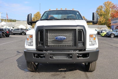 2027 Ford F-750SD Chassis DRW