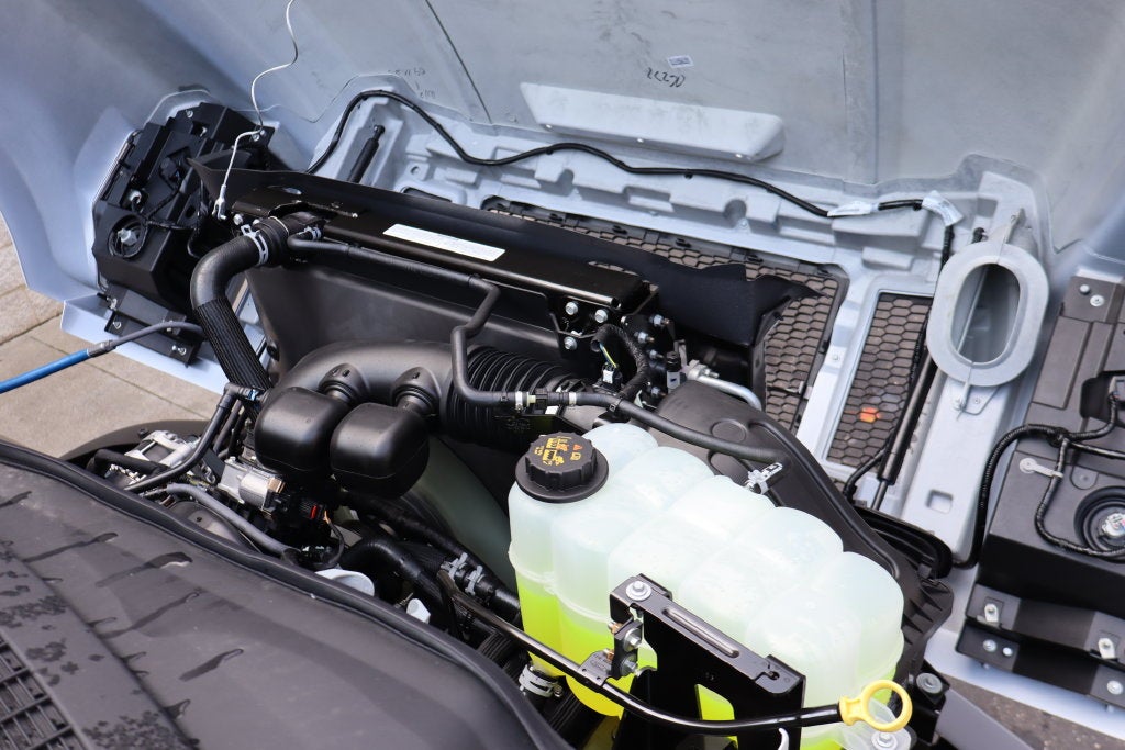 2027 Ford F-750SD Chassis DRW