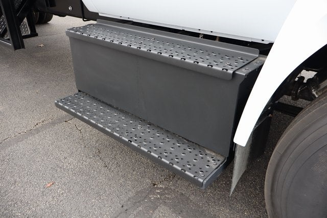 2026 Ford F-750SD DRW w/24' Morgan MHP HD Flatbed