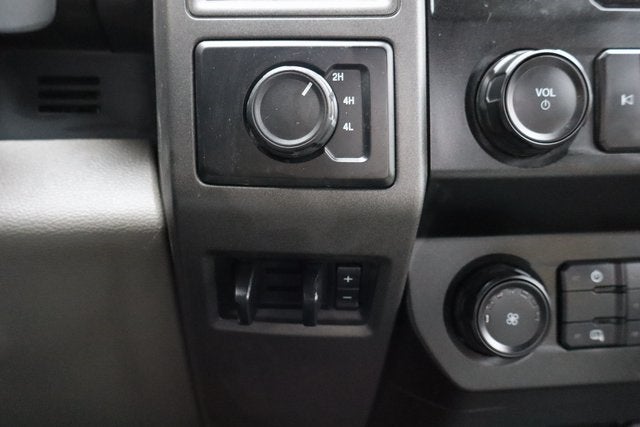 2022 Ford F-350SD XL DRW w/9' Air Flo Electric Dump Body