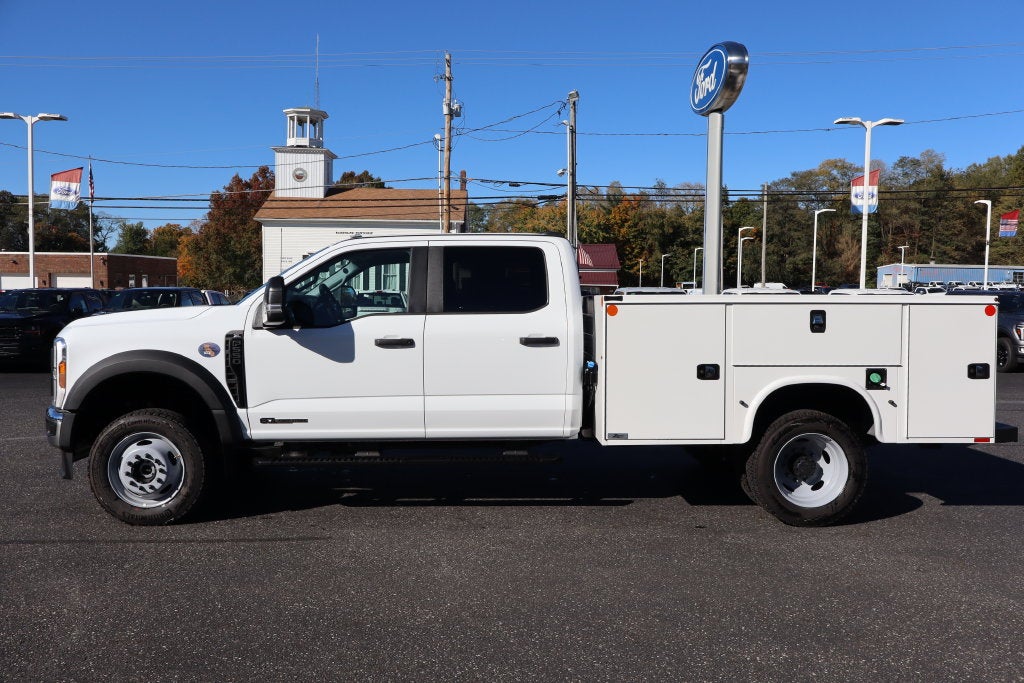 2027 Ford F-550SD XL DRW w/9' Knapheide Service Body