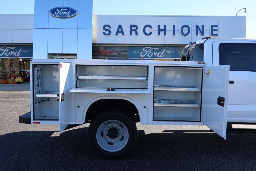 2027 Ford F-550SD XL DRW w/9' Knapheide Service Body