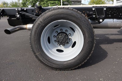 2027 Ford F-550SD XL DRW Chassis