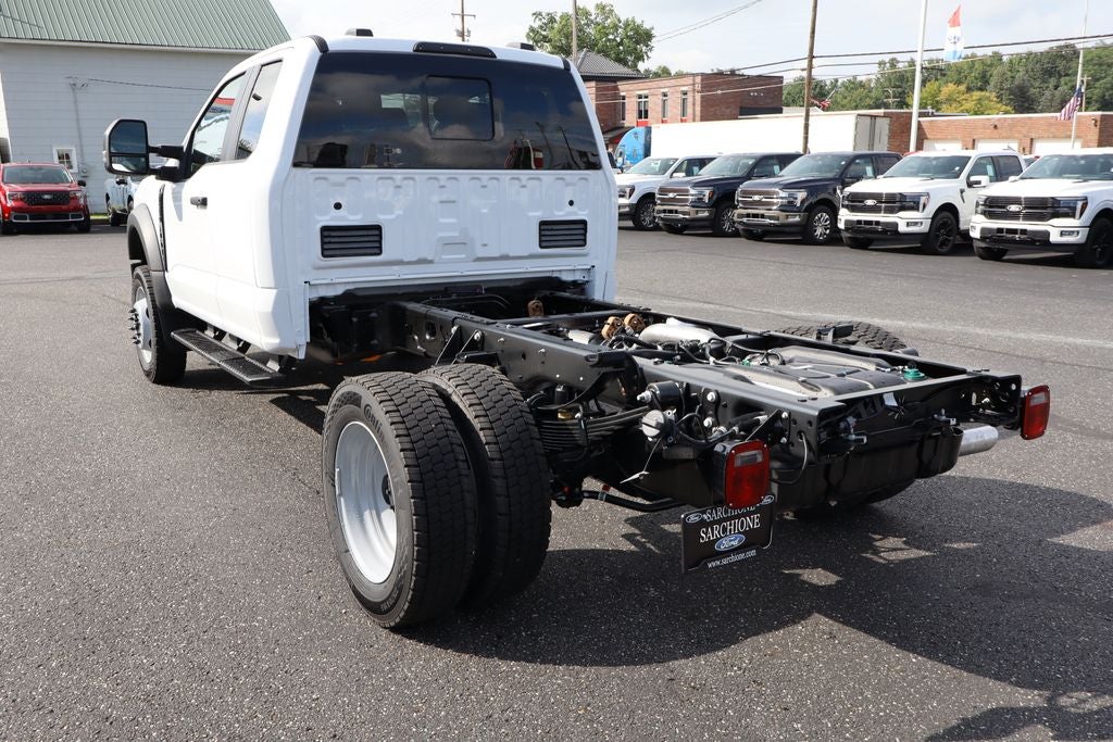 2027 Ford F-550SD XL DRW Chassis