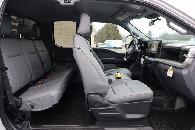 2026 Ford F-550SD XL DRW w/11' Monroe Steel Electric Dump Body