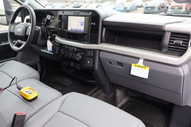 2026 Ford F-550SD XL DRW w/11' Monroe Steel Electric Dump Body