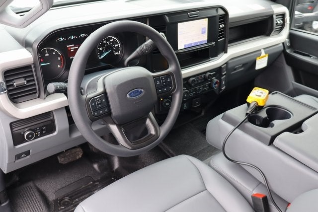 2026 Ford F-550SD XL DRW w/11' Monroe Steel Electric Dump Body