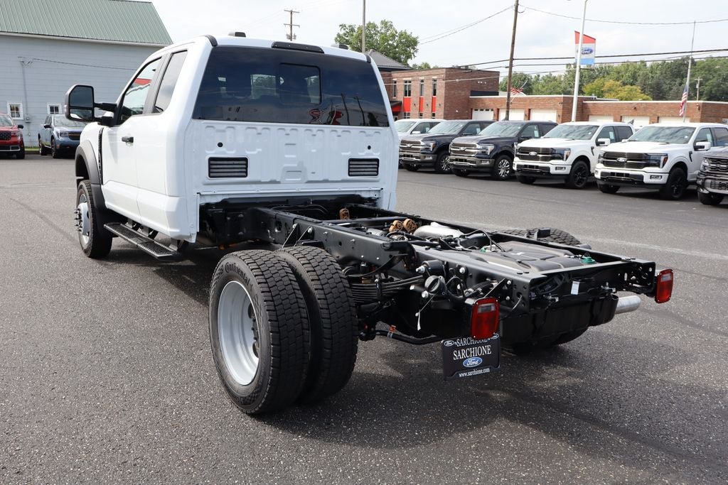 2027 Ford F-550SD XL DRW Chassis