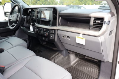 2027 Ford F-550SD XL DRW Chassis
