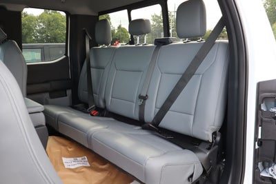 2027 Ford F-550SD XL DRW Chassis